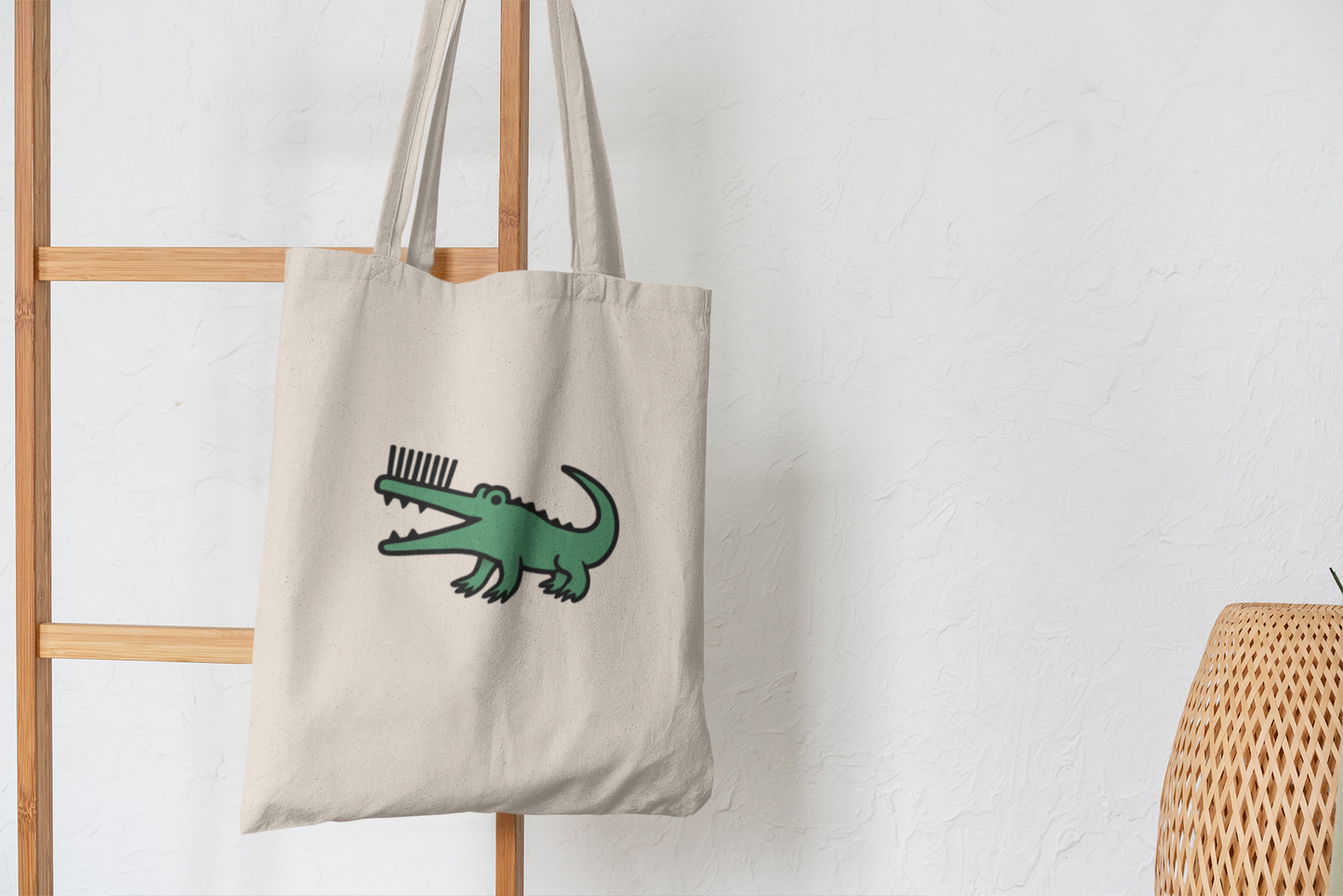 Comb-Croc Tote Bag – Funny Alligator with a Comb Nose Design