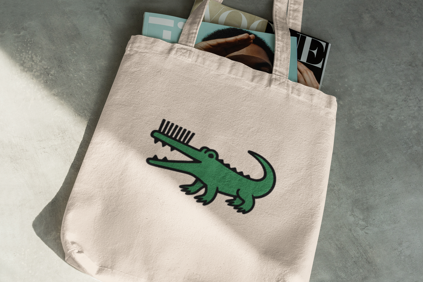 Comb-Croc Tote Bag – Funny Alligator with a Comb Nose Design