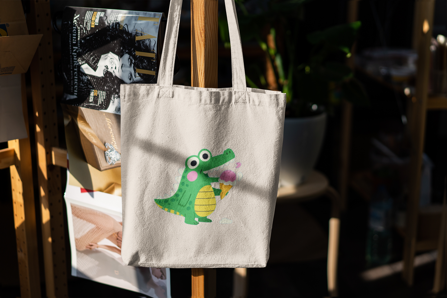 Cute Crocodile Eating Ice Cream Tote Bag – Funny Cartoon Animal Canvas Bag for Kids & Animal Lovers